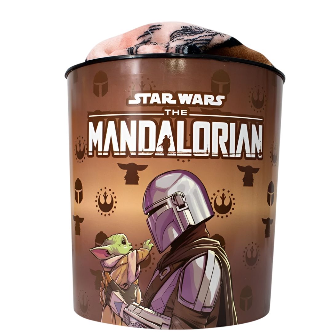 Kit Balde de Pipoca Manta Star Wars Baby Yoda Mandalorian Inverno Frio Filme Cinema Geek Colecionável Presente