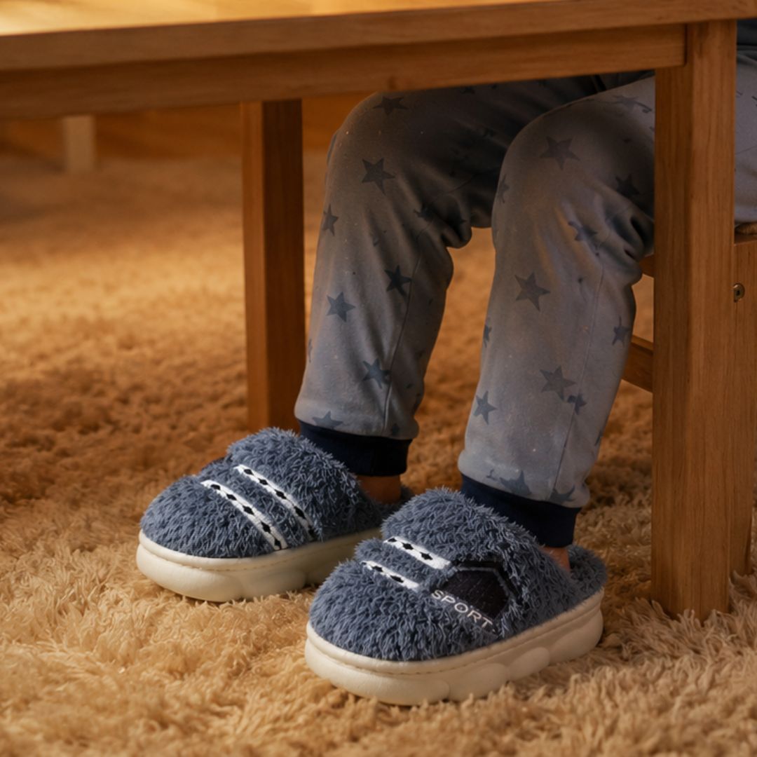 Pantufa Infantil Cinza Sport Frio Pelucia Quarto Chinelo Antiderrapante Térmica - Imagem 3