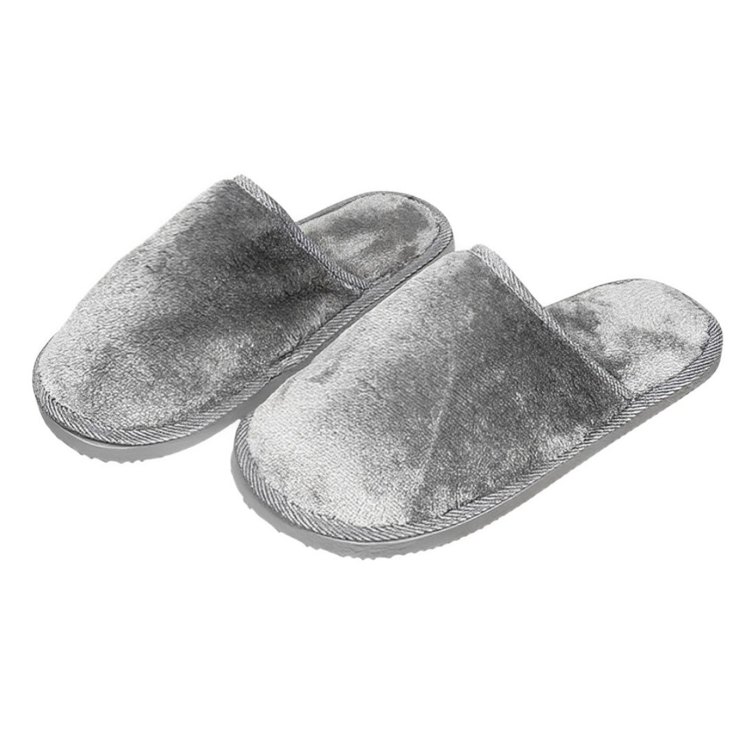 Chinelo Peluciada Cinza Unissex Adulto Pantufa Mãe Pai Inverno Comfort Frio Antiderrapante Aconchegante