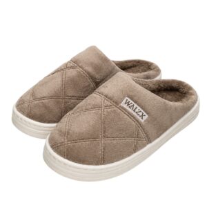 Pantufa Marrom Peluciada Frio Inverno Chinelo Adulto Antiderrapante Mãe Pai Unissex Quarto Confortável Aconchegante Pres