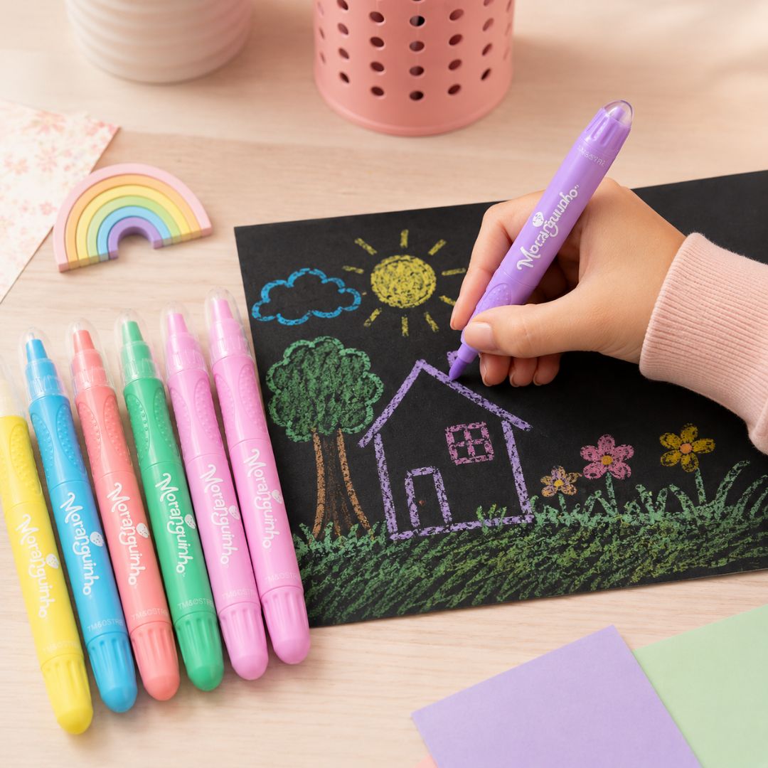 Giz de Cera Retrátil Moranguinho 6 Cores Escolar Desenho Colorir Estudo Volta Aulas Ilustração Criativo - Imagem 4